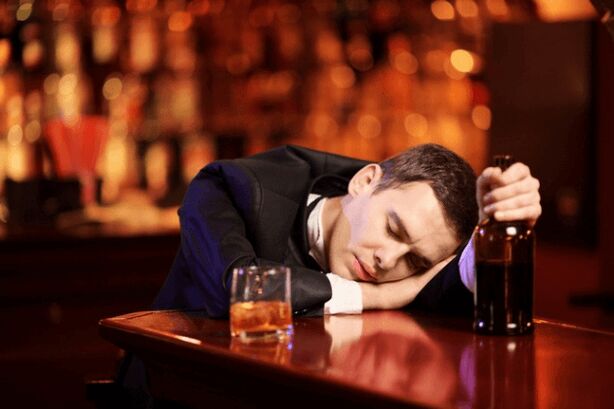 Η αύξηση της δόσης του αλκοόλ πριν από το σεξ θα σας αποκοιμίσει